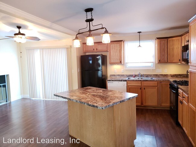 Foto del edificio - 3 br, 2 bath House - 1881 E. 39th Street