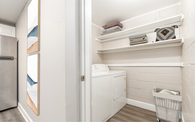 Foto del edificio - University Gardens I LP