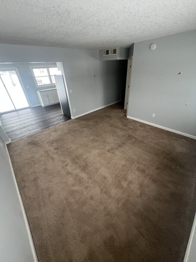 Building Photo - 638 Kimberton Dr