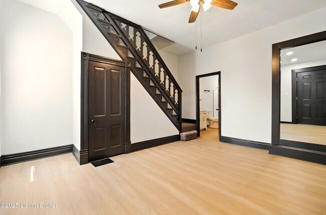 Foto del edificio - 1819 S Preston St