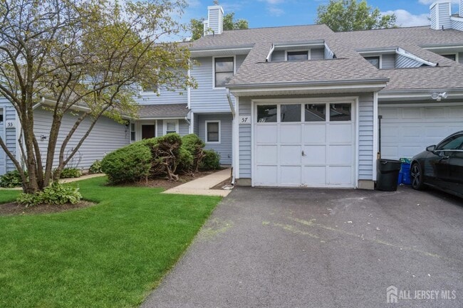 Foto del edificio - 57 Woodmere Dr