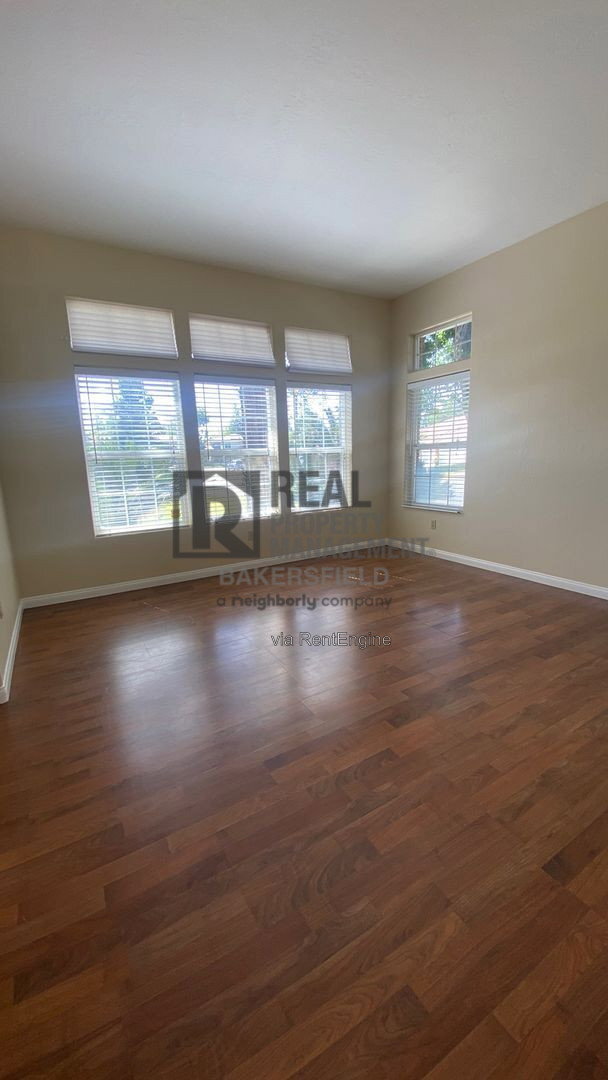 Foto del edificio - 10916 Stony Point Dr
