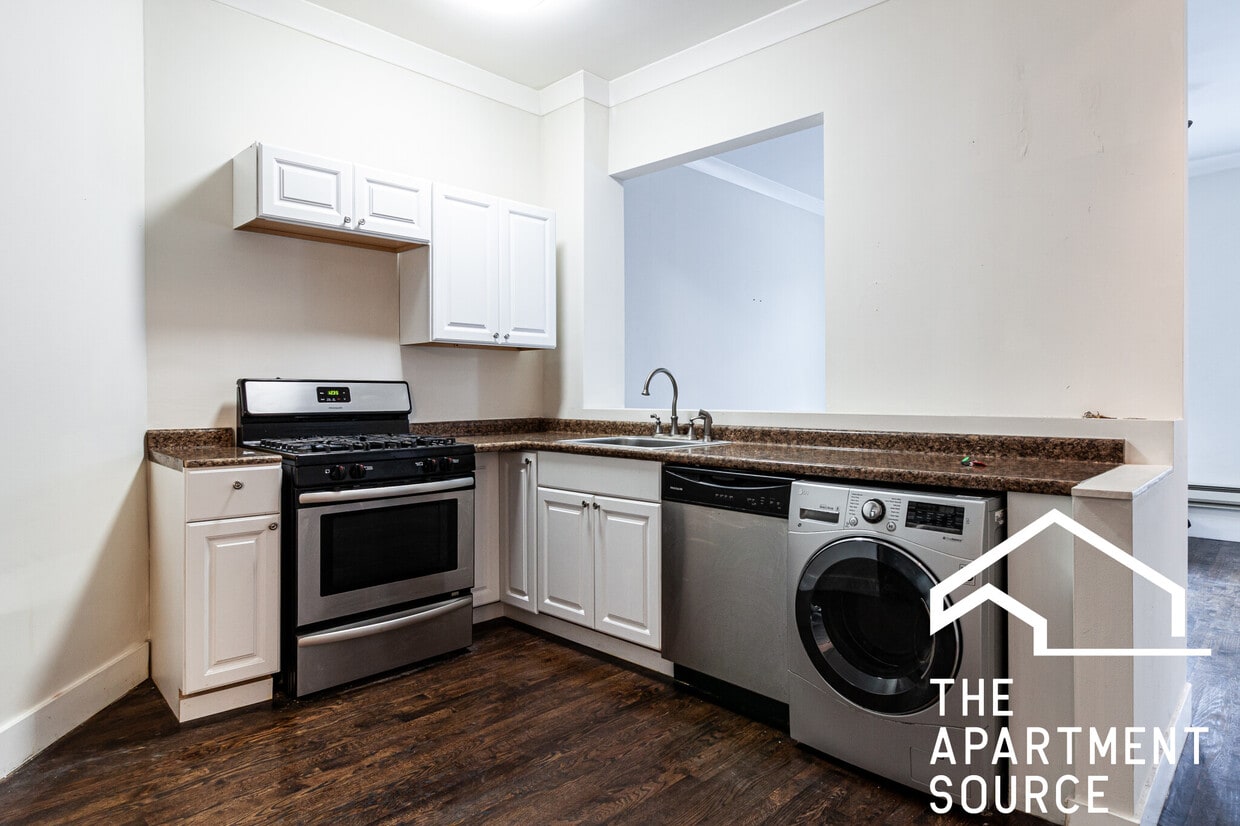 Photo - 2905 N Mildred Ave