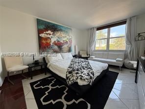 Foto del edificio - 6801 Indian Creek Dr