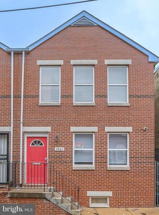 Primary Photo - Temple walking distance to everything 4-be...