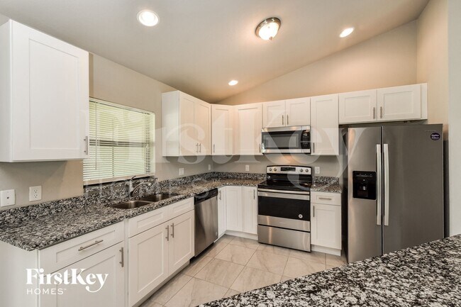 Foto del edificio - 1217 SW 15th St