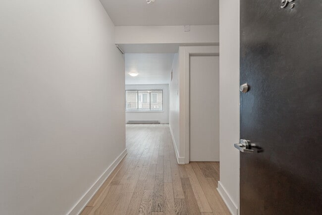 Building Photo - 1455 St Du Fort