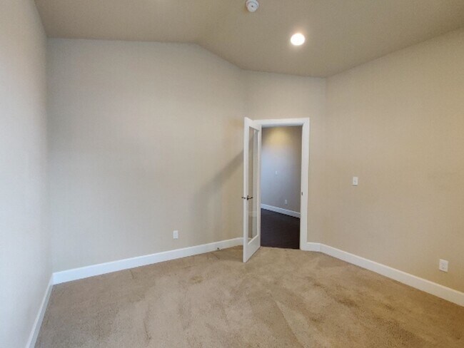 Foto del edificio - Beautiful Tumwater Home - 4 BD+DEN+BONUS RM