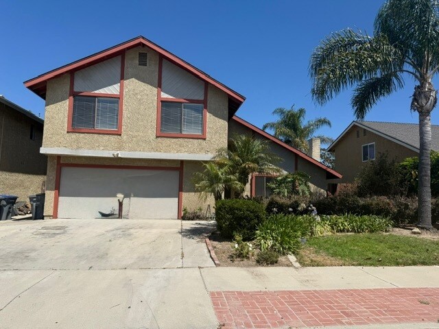 Foto principal - 2304 Ironbark Dr