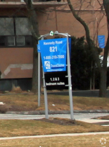 Building Photo - 821 Kennedy Rd