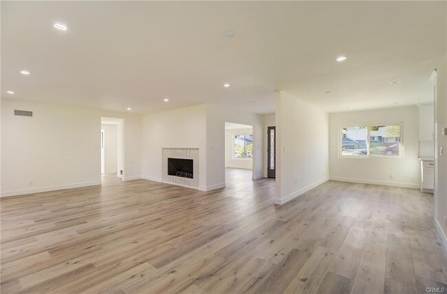 Building Photo - 11200 Jellico Ave