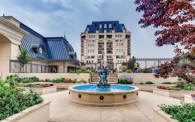 Foto del edificio - 925 N Lincoln St