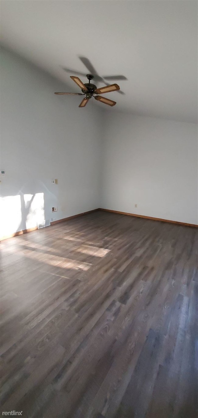Building Photo - 3 br, 2 bath Duplex - 1817 Buchanan St