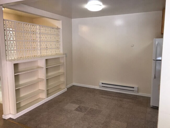 Building Photo - 3235 Glendora Drive