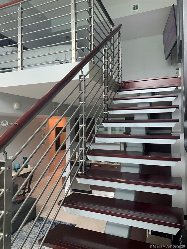 Foto del edificio - 41-45 SE 5th St