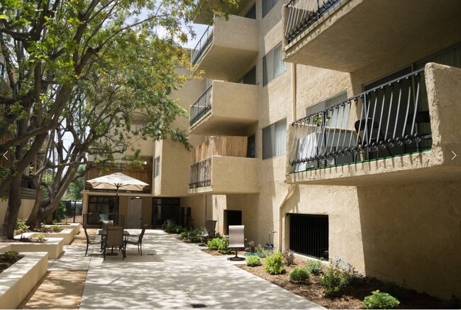 Photo - 518 S El Molino Ave Apartment