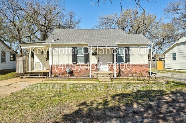 Foto del edificio - 4913 N Willow Ave