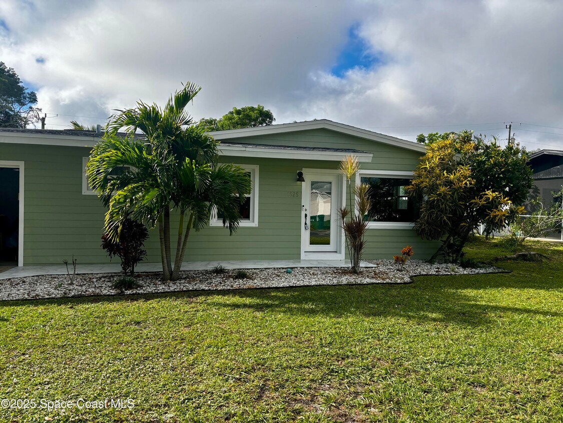 Foto principal - 1525 Island Dr