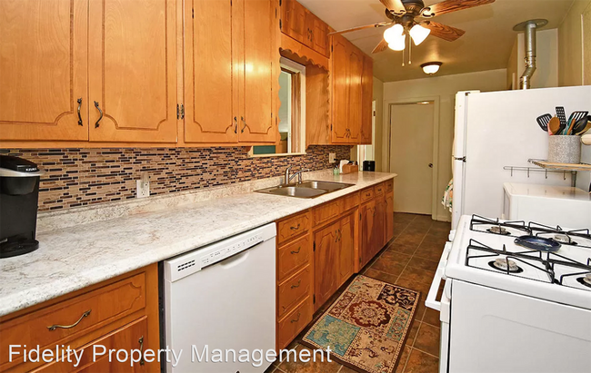 Foto del edificio - 1 br, 1 bath House - 1558 S. Rogers