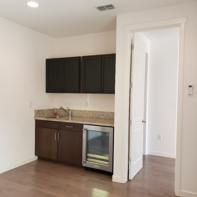 Foto del edificio - 39 Prescott Cir