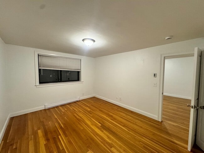 Building Photo - 131 Summer St