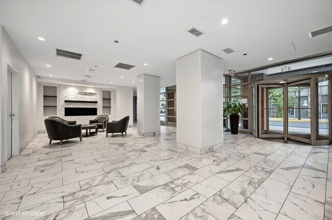 Building Photo - 474 N Lake Shore Dr