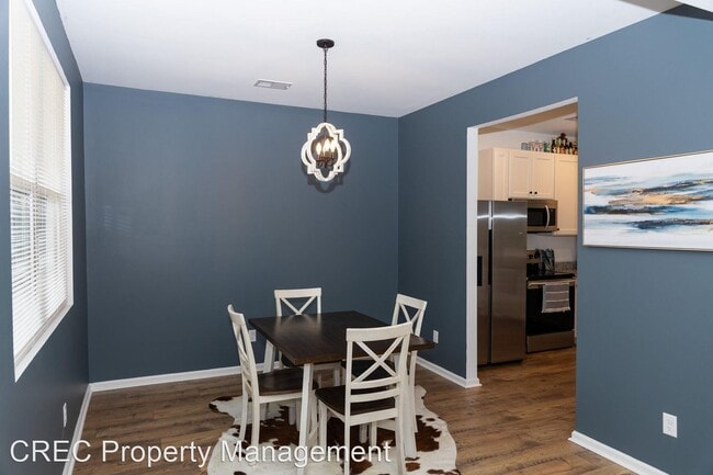 Building Photo - 3 br, 2.5 bath House - 162 Spencer Circle