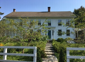 Building Photo - 622 Long Mountain Rd