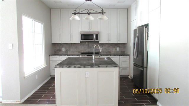 Foto del edificio - 3608 Riverhead Dr