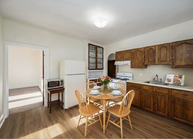 Foto del edificio - 18 E 51st St