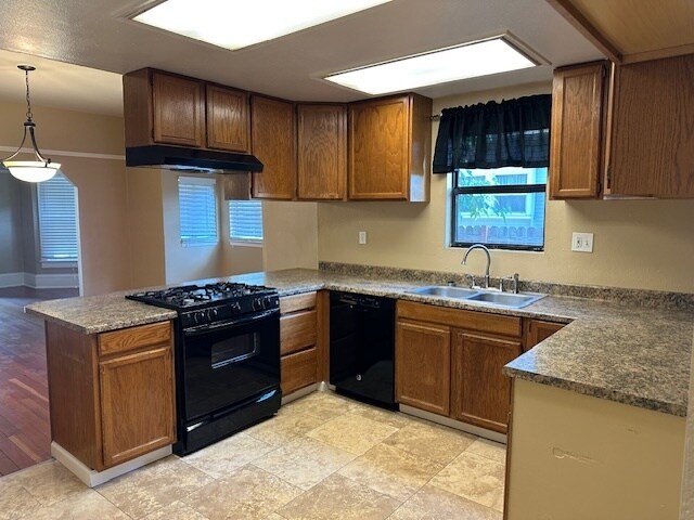 Foto del edificio - Modesto 3 Bedroom 2 Bathroom Home.