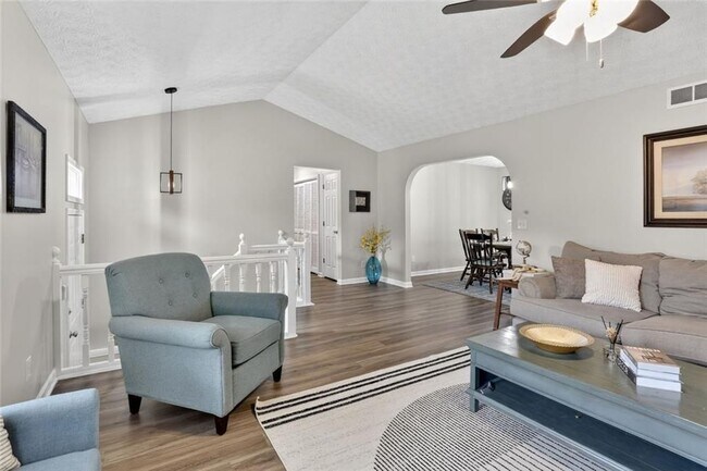 Building Photo - 2562 Kennesaw Springs Ct