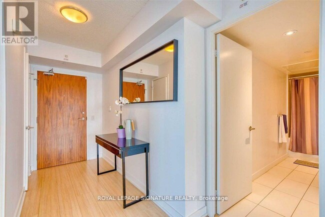 Building Photo - 85-2885 Queens Wharf Rd