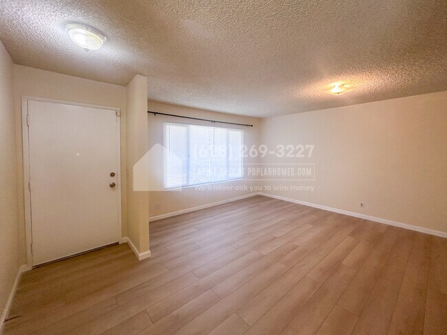 Building Photo - 3266 Santa Sophia Way