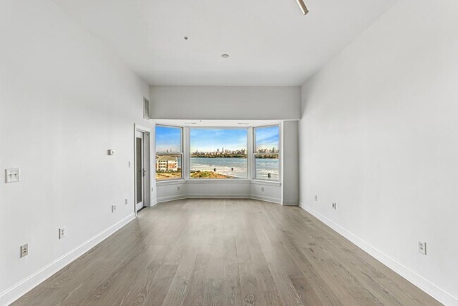 Building Photo - 20 Ave at Port Imperial