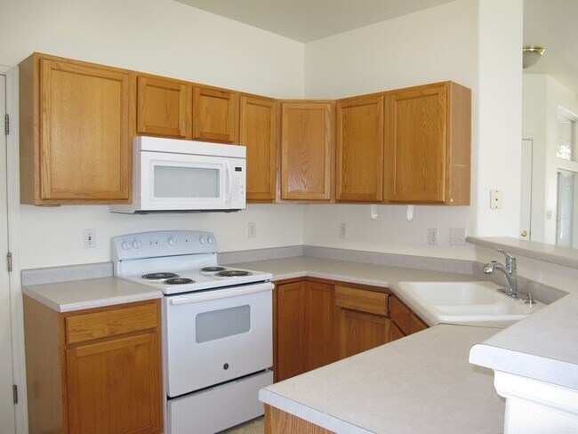 Foto del edificio - 2479 Wellington Ct