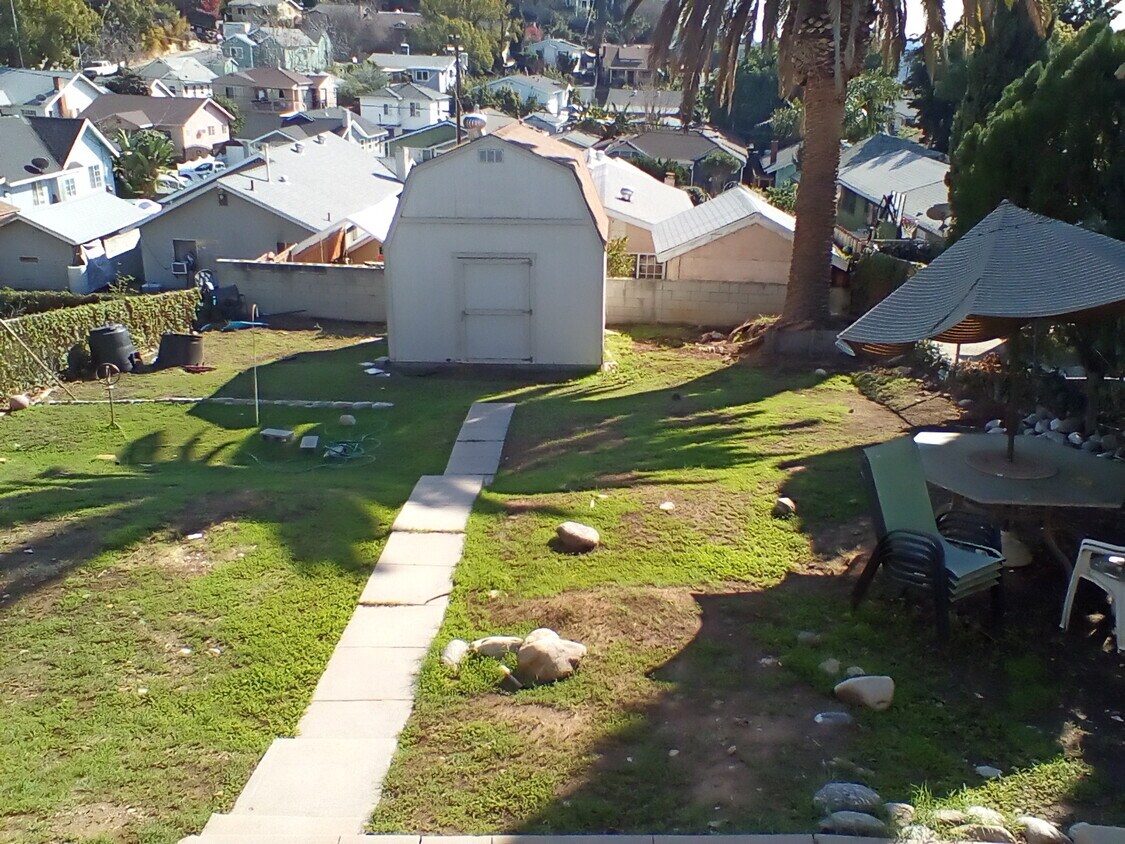 Foto del edificio - 6200 St Albans St