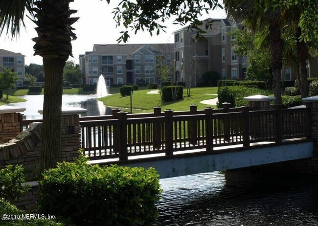 Building Photo - 7990 Baymeadows Rd