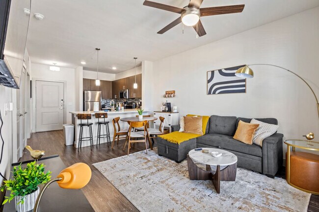 Building Photo - 10640 Steppington Dr