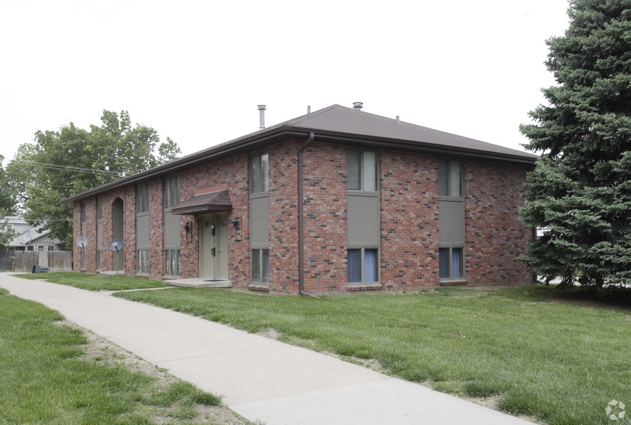 1308 Grant St, Blair, NE 68008 Apartments in Blair, NE
