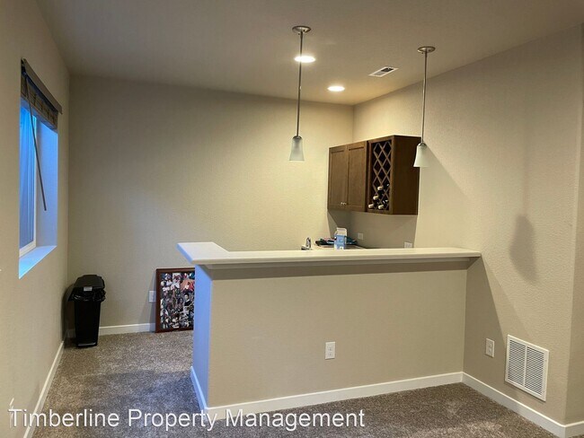 Building Photo - 4 br, 3 bath House - 7035 Fauna Glen Dr
