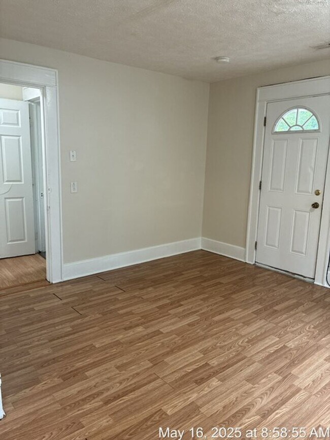 Foto del edificio - 509 Locust Ave