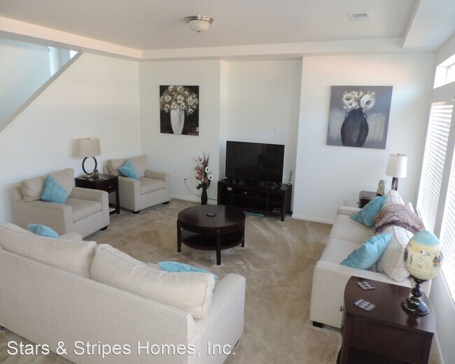 Foto del edificio - 4 br, 2.5 bath House - 4826 S. Buchanan St...
