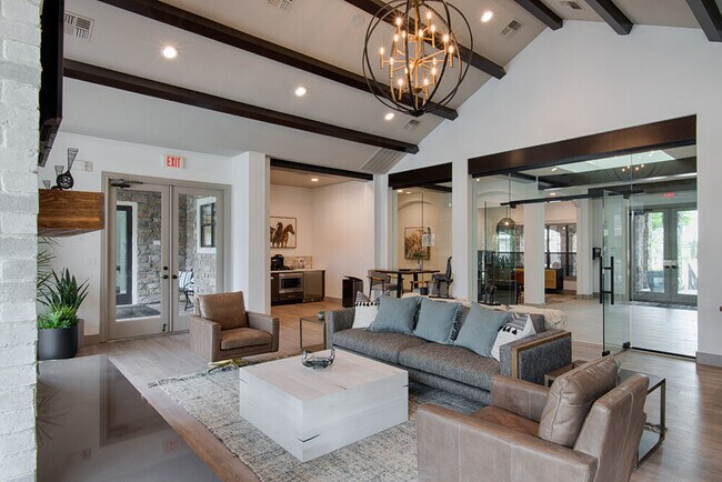 Foto del edificio - Silverado