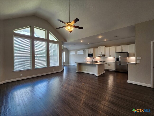 Building Photo - 659 Mission Hill Run