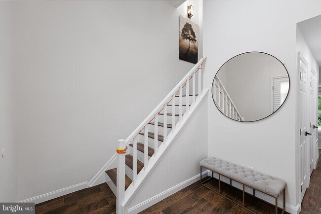 Foto del edificio - 32 Ginger Dr