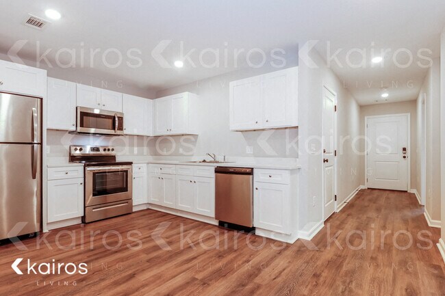 Foto del edificio - 54 Cottage Grove Dr
