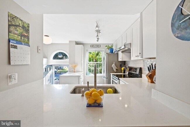 Building Photo - 3772 Sudley Ford Ct