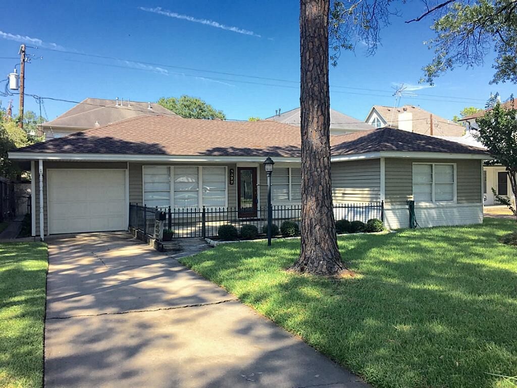 Foto principal - 5322 Patrick Henry St