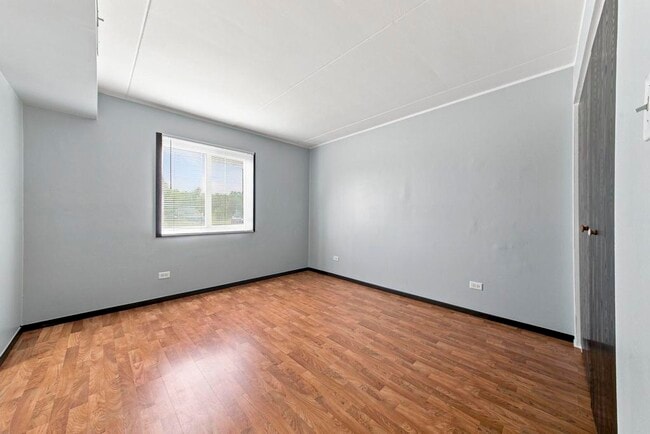 Building Photo - 6408 Nature Dr